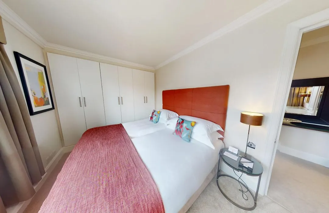 Cheval Knightsbridge-1